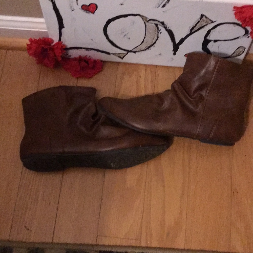 Ankle bootie - Picture 3 of 4